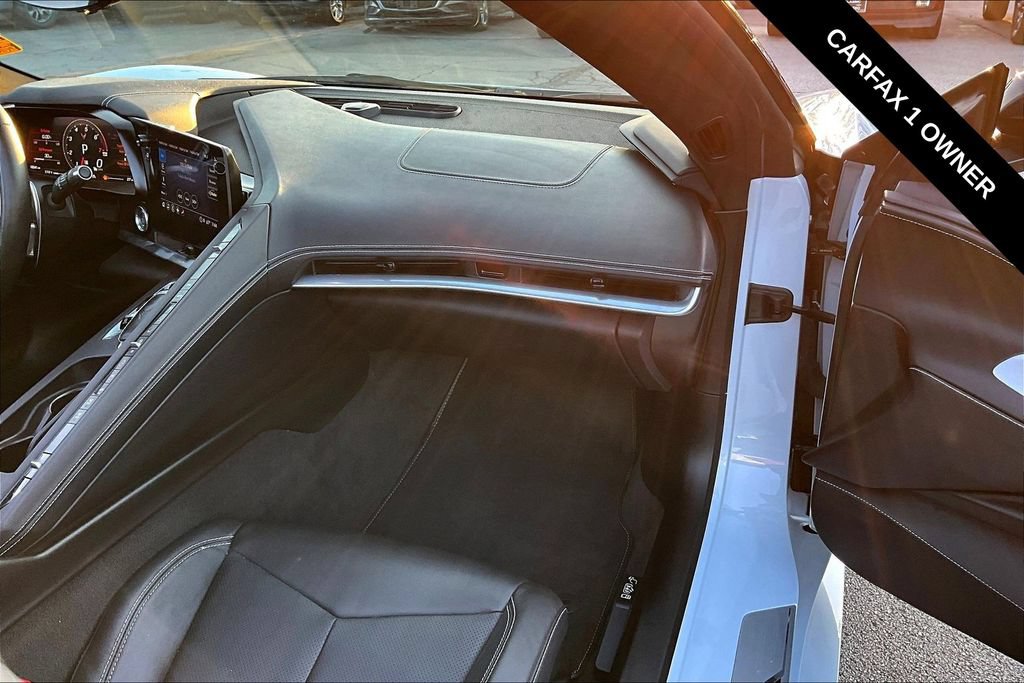 Used 2023 Chevrolet Corvette Stingray Convertible w/ Z51 Performance Package RWD image 21