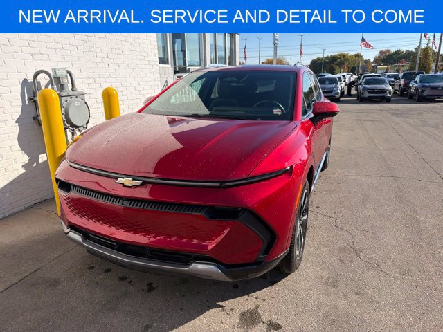 Used 2024 Chevrolet Equinox EV LT w/ LPO, All-Weather Mat Package FWD image 1