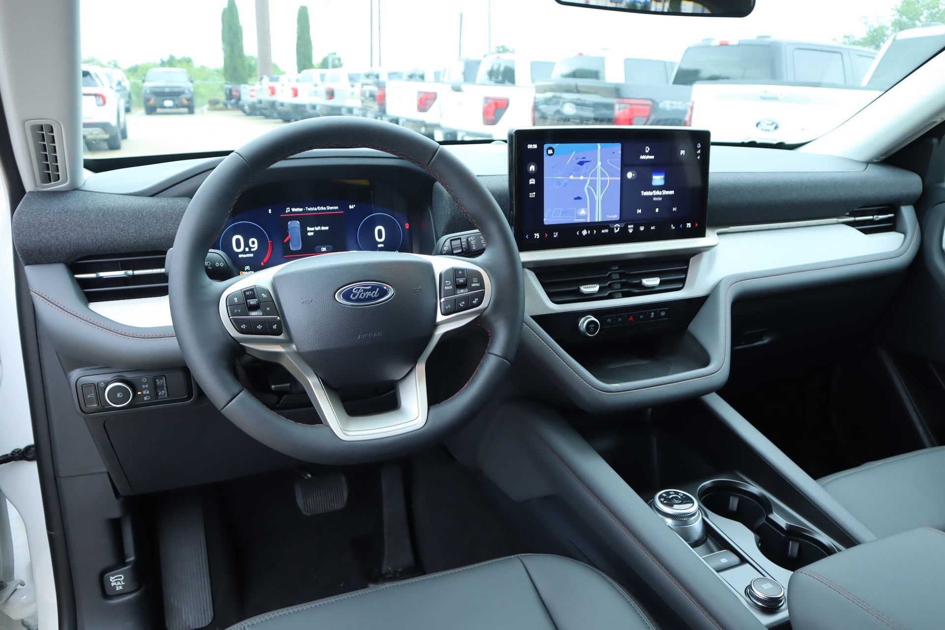 New 2026 Ford Explorer Active RWD image 2