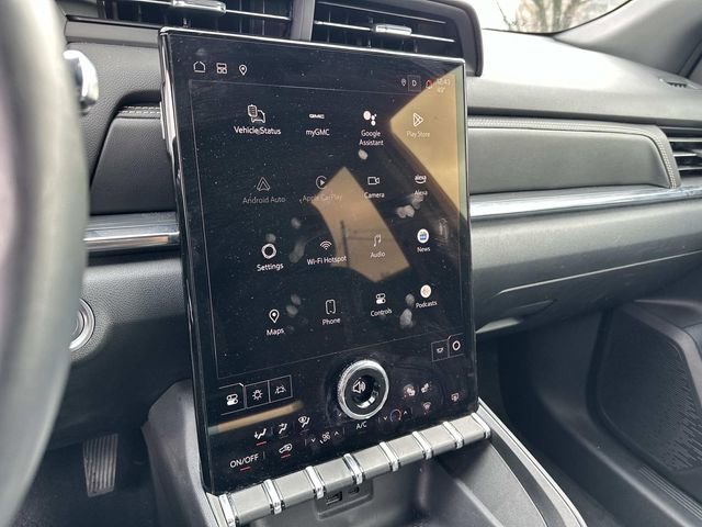 Used 2025 GMC Terrain Elevation image 21