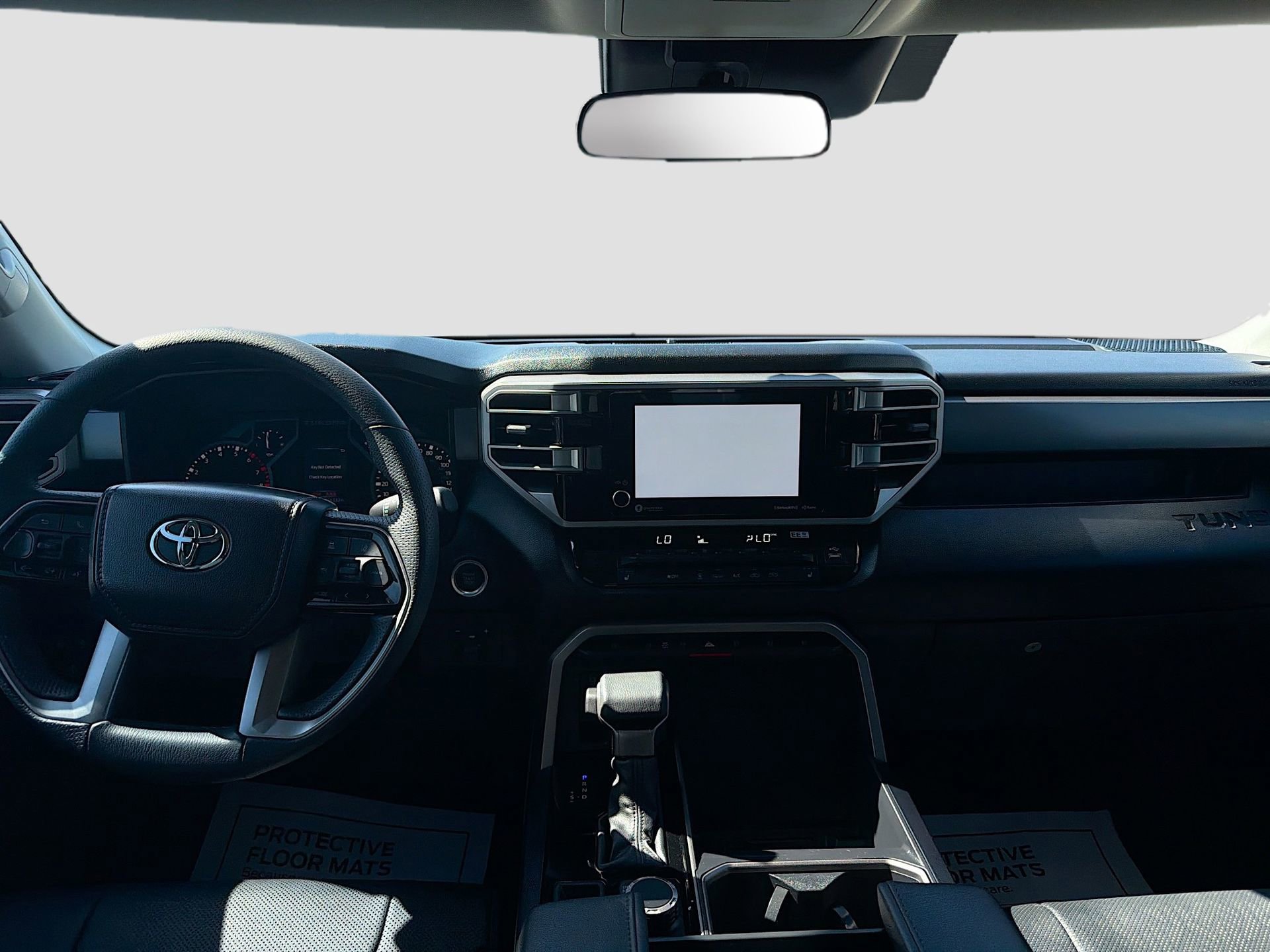 Used 2024 Toyota Tundra SR5 w/ SR5 Premium Package image 18