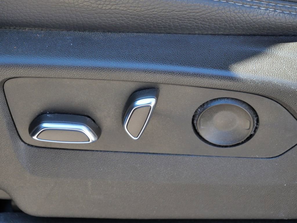 Used 2023 GMC Yukon Denali w/ Max Trailering Package AWD/4WD image 39
