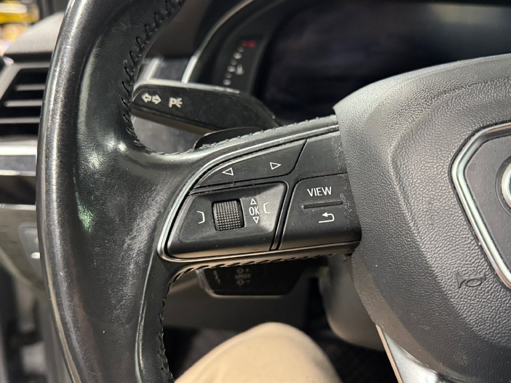 Used 2017 Audi Q7 3.0T Premium Plus AWD/4WD image 16