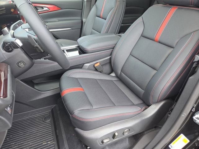 New 2026 Chevrolet Traverse RS w/ LPO, Floor Liner Package image 37