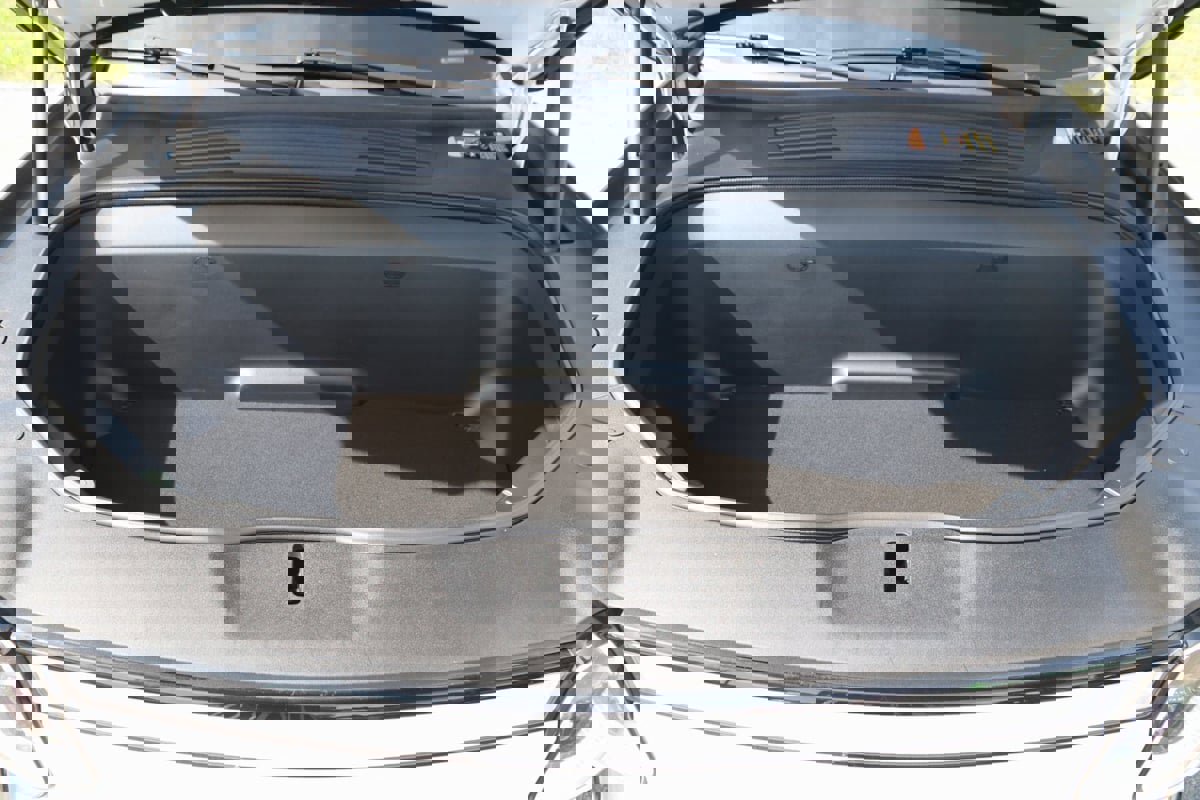 Used 2022 Rivian R1T Adventure image 24