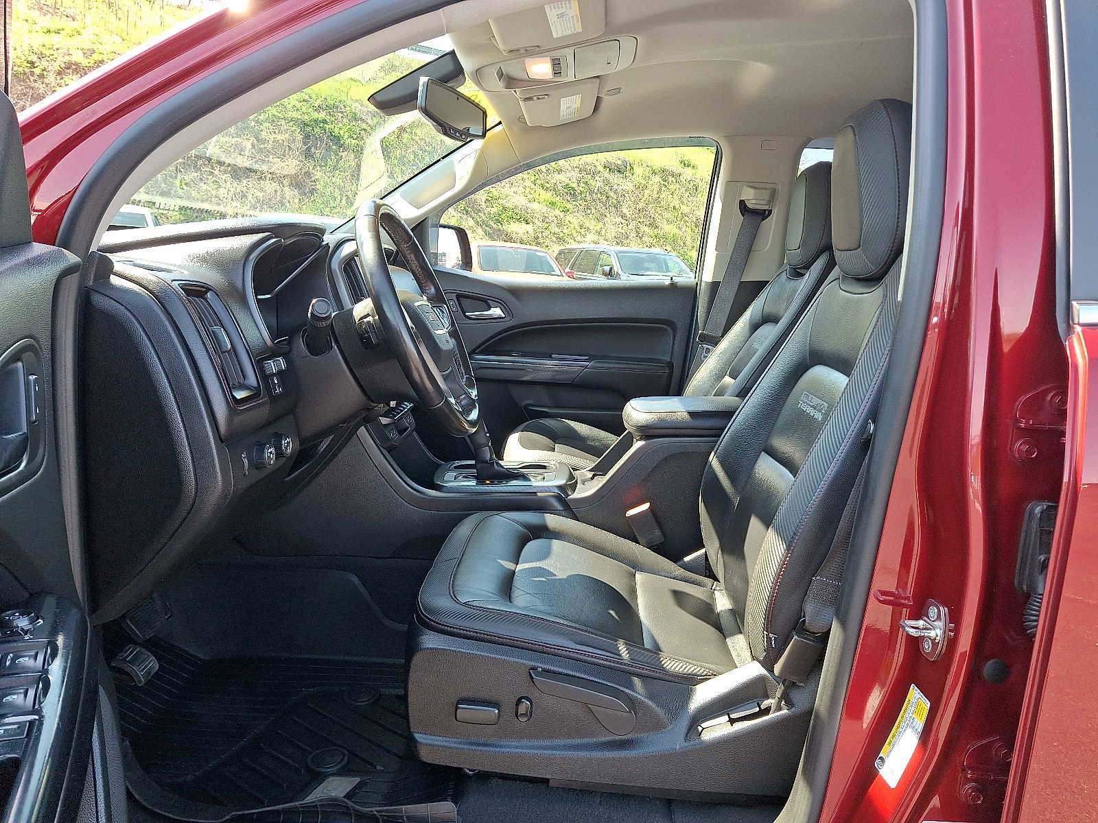 Used 2019 GMC Canyon All Terrain w/ Trailering Package image 13