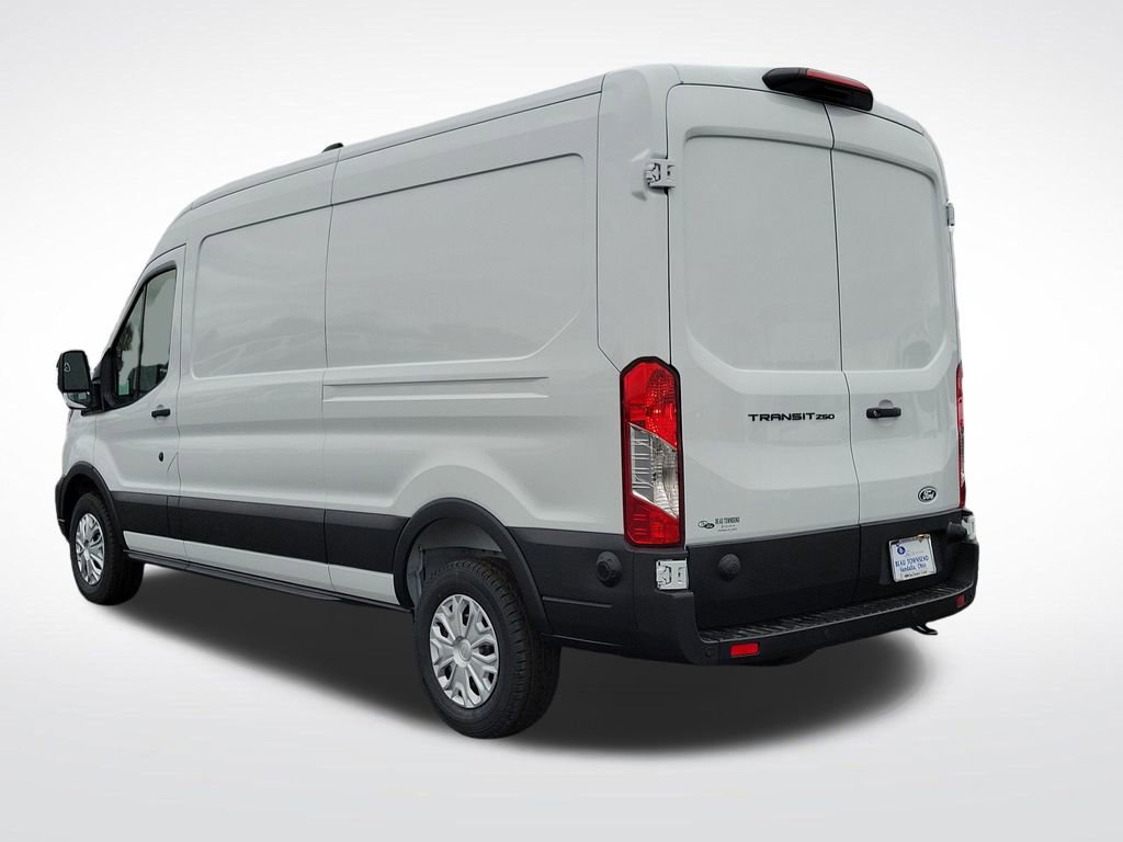 New 2026 Ford Transit 250 148 Medium Roof image 4