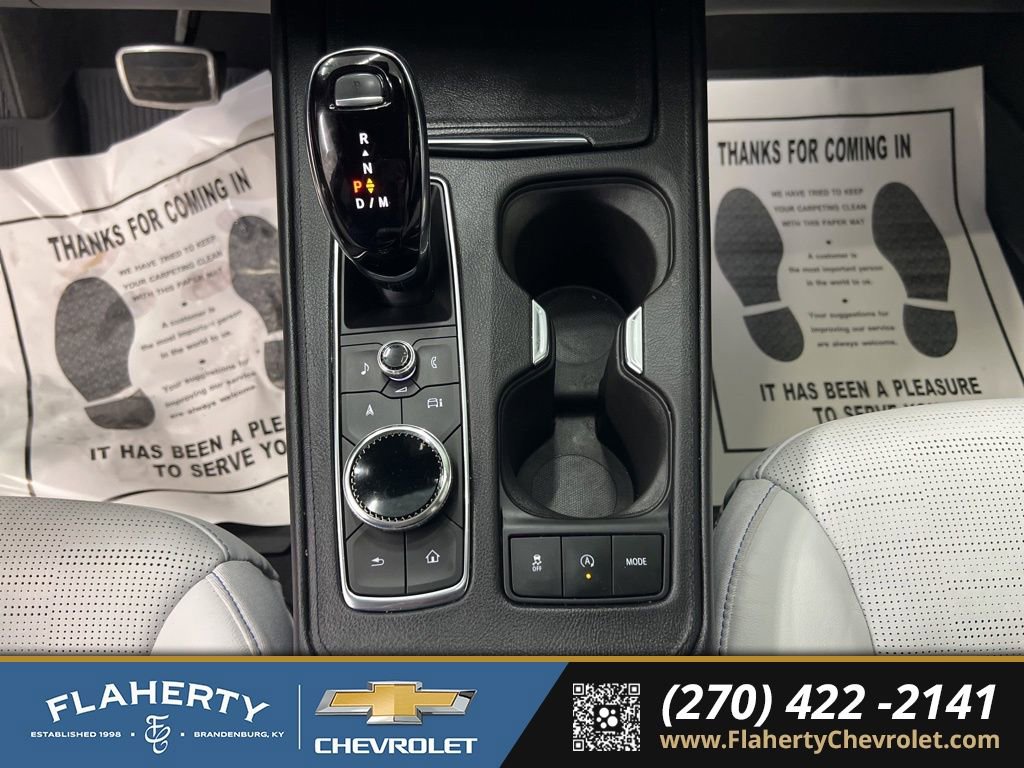 Used 2024 Cadillac XT4 Sport image 32