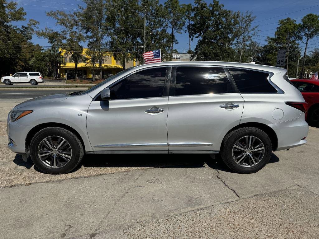 Used 2018 INFINITI QX60 FWD image 8