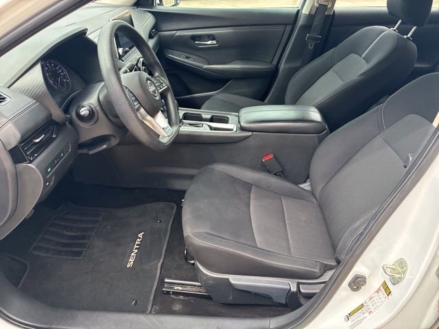 Used 2024 Nissan Sentra SV w/ Lighting Package image 17