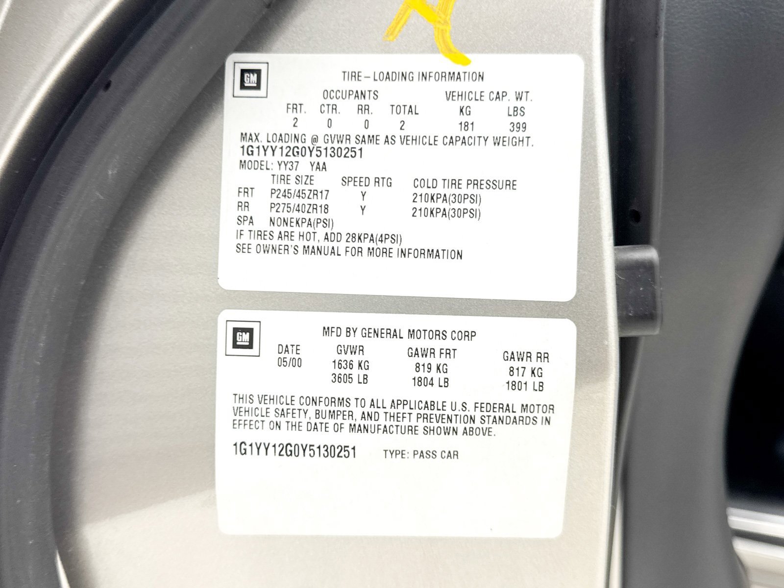 Used 2000 Chevrolet Corvette Coupe w/ Lighting Pkg image 29