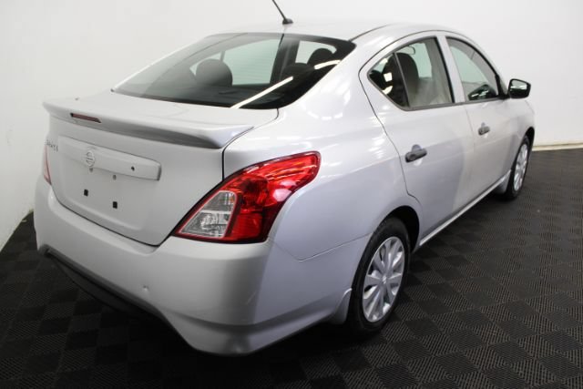 Used 2018 Nissan Versa S Plus FWD image 5
