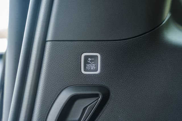 New 2026 Jeep Grand Wagoneer Summit AWD/4WD image 15