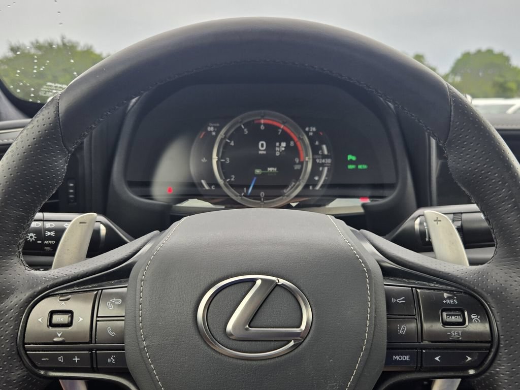 Used 2018 Lexus LC 500 Coupe w/ Performance Package RWD image 20