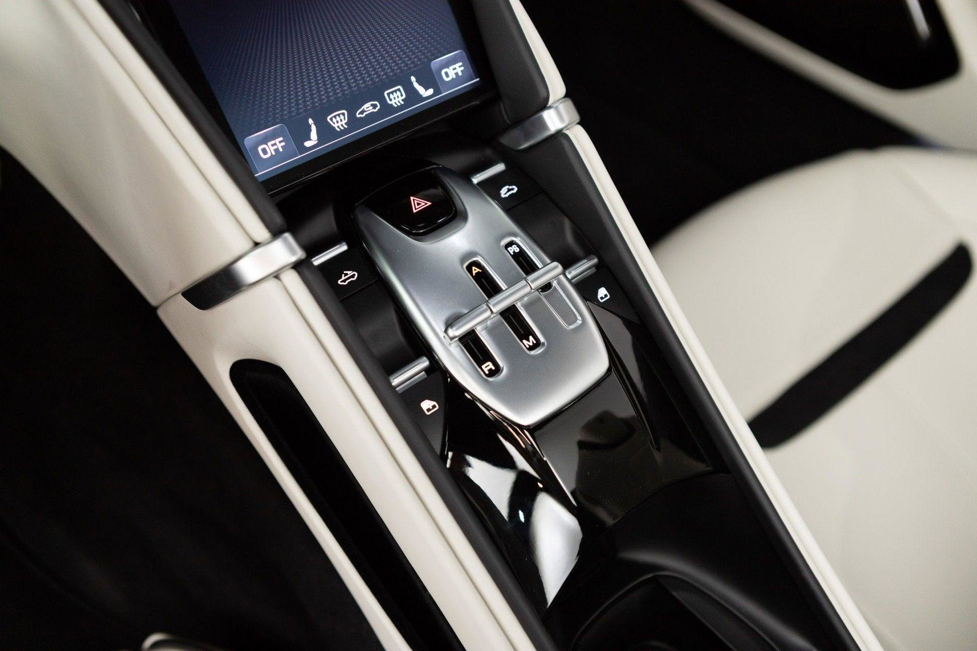 Certified 2024 Ferrari Roma Spider image 80