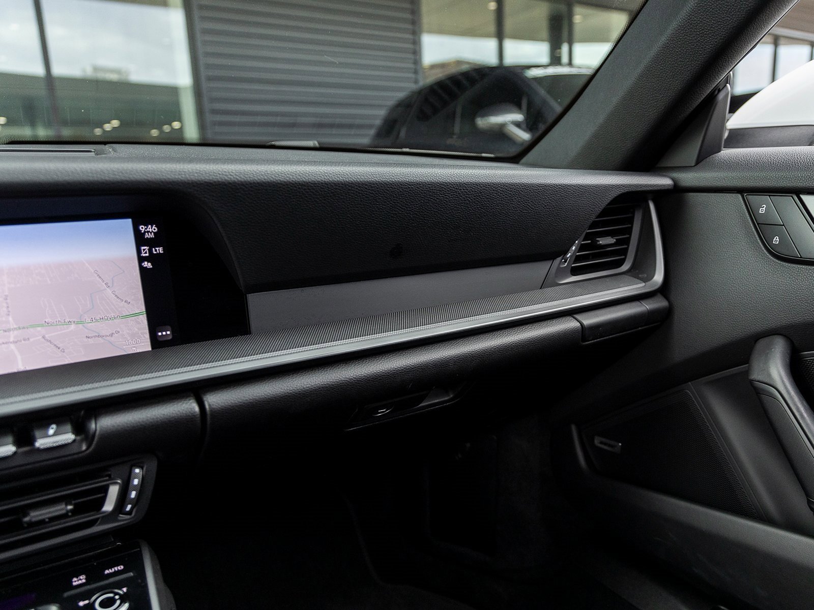 Certified 2022 Porsche 911 Carrera image 32