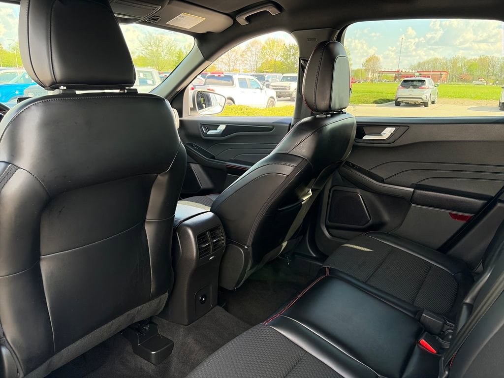 Used 2023 Ford Escape ST-Line Select w/ Tech Pack #1 AWD/4WD image 24