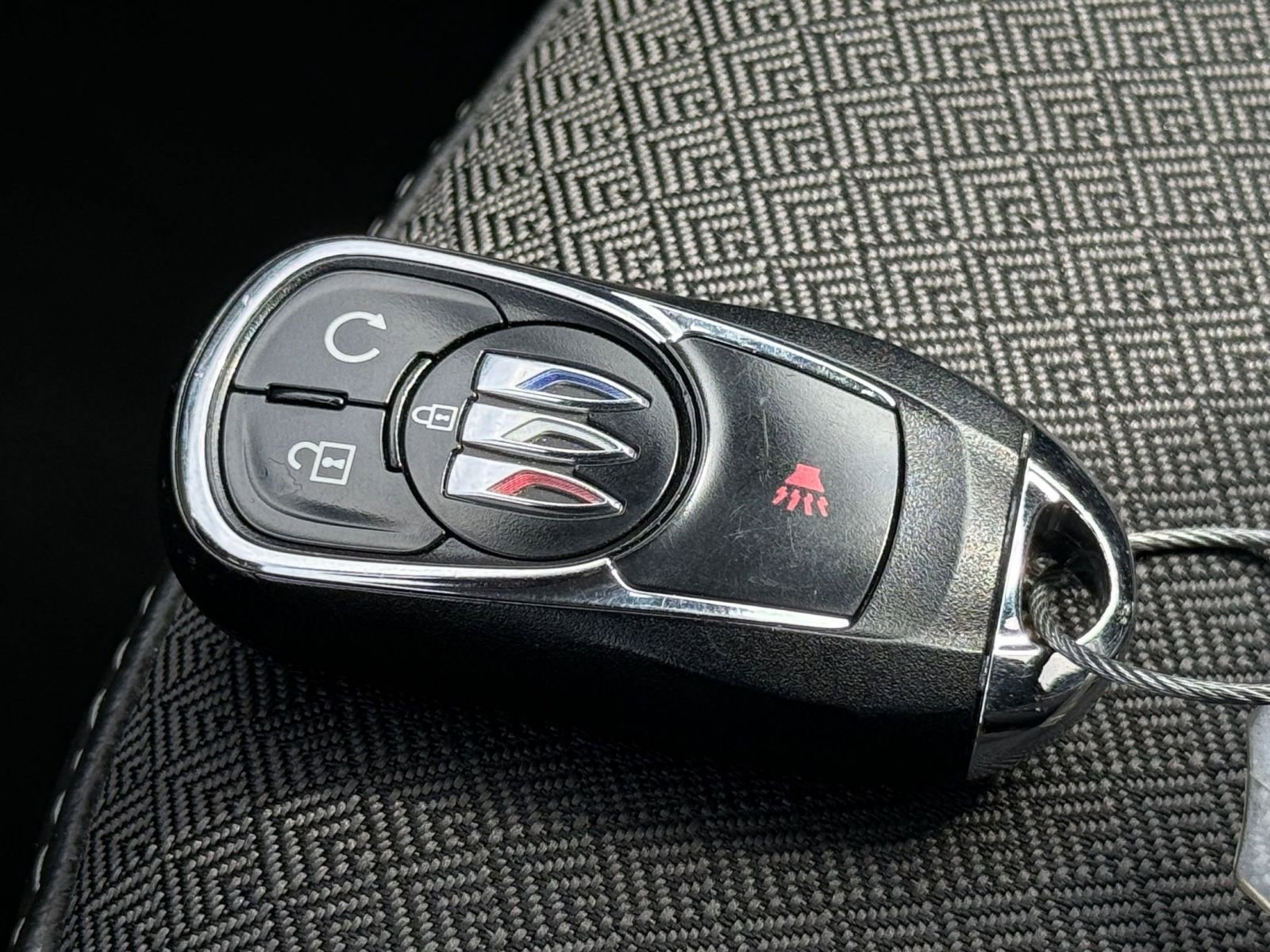 Used 2025 Buick Encore GX Preferred FWD image 21