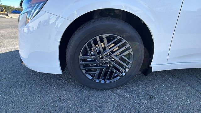 New 2026 Nissan Sentra SV image 10