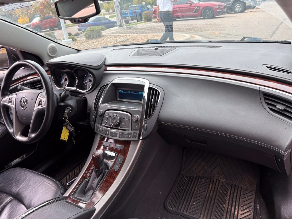 Used 2011 Buick LaCrosse CXL FWD image 29