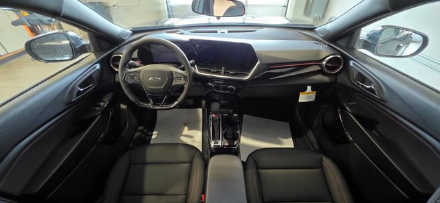 New 2026 Chevrolet Trax RS w/ Sunroof Package image 29