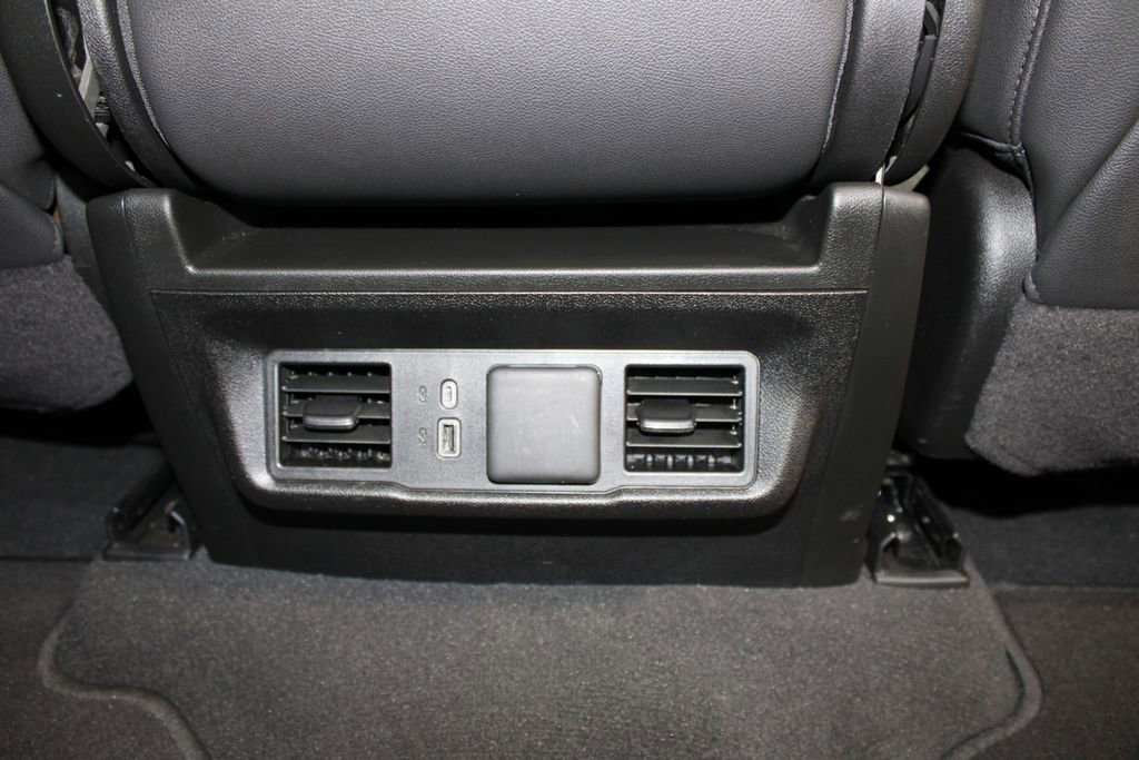 Used 2025 GMC Sierra 1500 SLT image 33