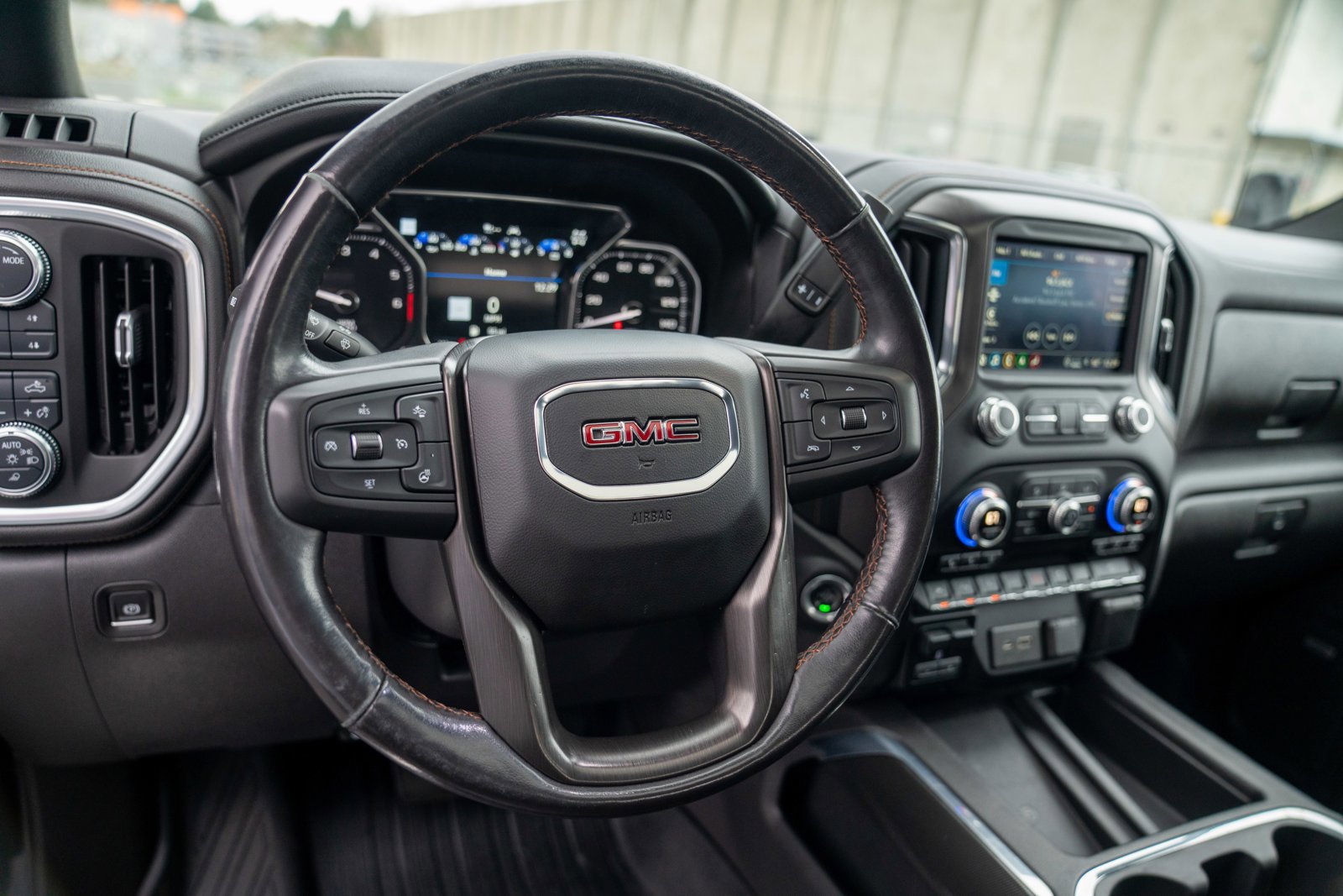 Used 2021 GMC Sierra 1500 AT4 w/ AT4 Premium Package image 14