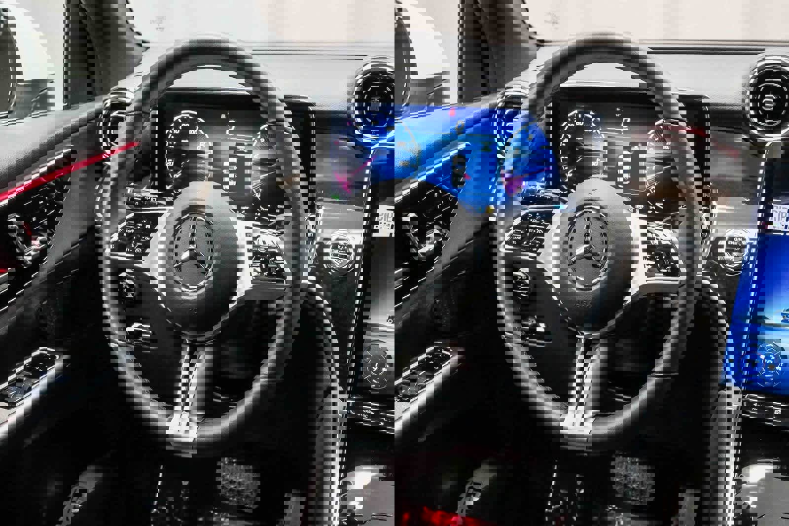 Certified 2025 Mercedes-Benz GLC 300 image 14