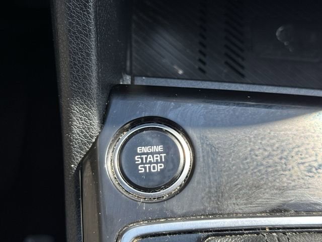 Used 2023 Kia Sportage EX FWD image 17