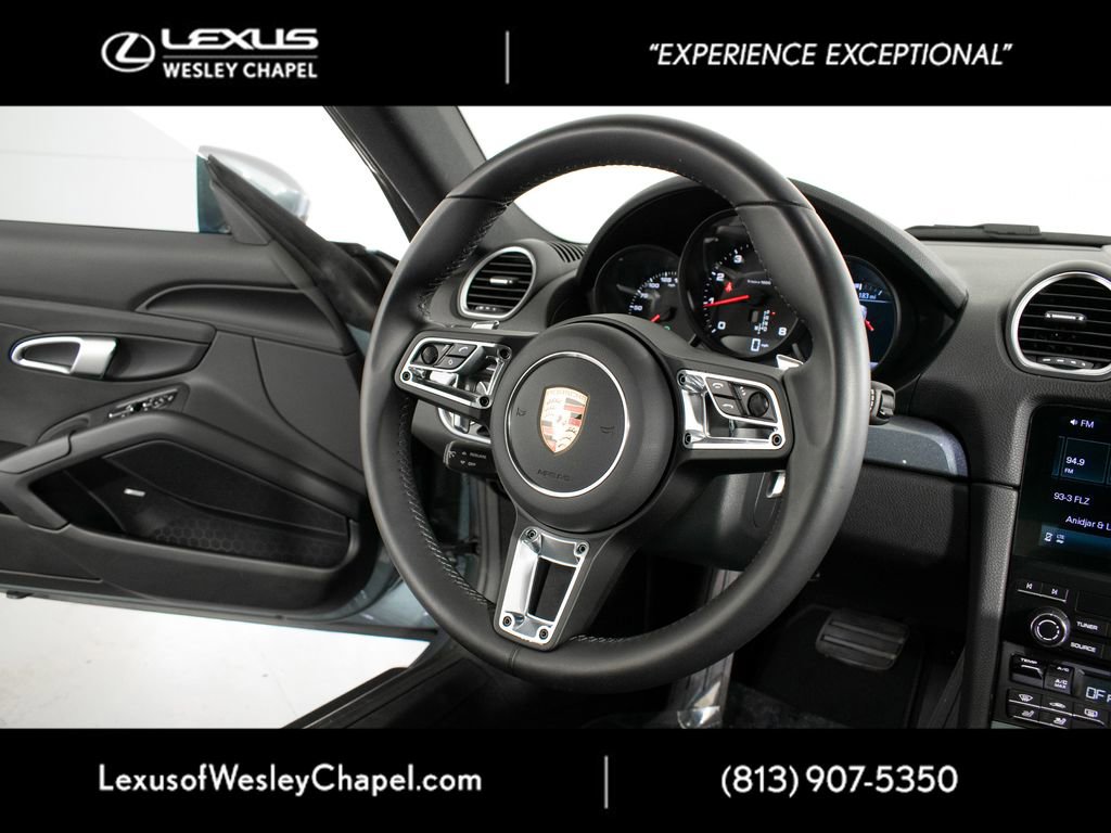 Used 2025 Porsche 718 Cayman RWD image 24