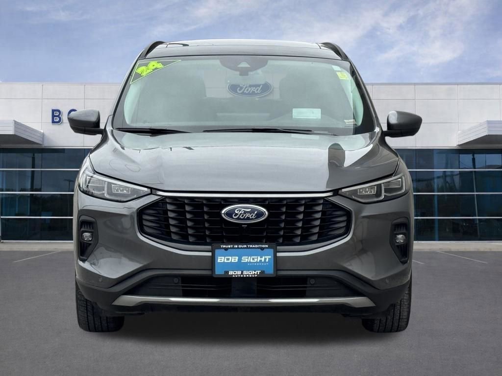 Used 2024 Ford Escape Platinum w/ Premium Technology Package AWD/4WD image 40