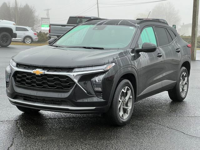 Certified 2024 Chevrolet Trax LT w/ LT Convenience Package image 38