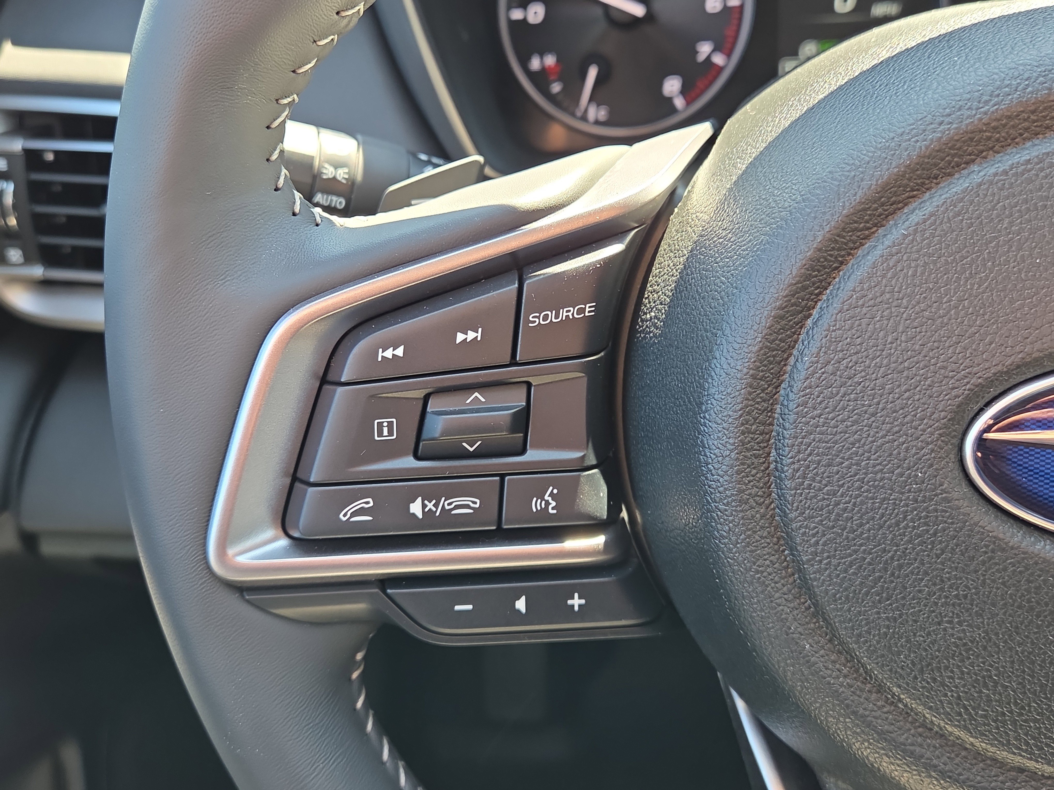 Used 2025 Subaru Outback Touring XT image 20