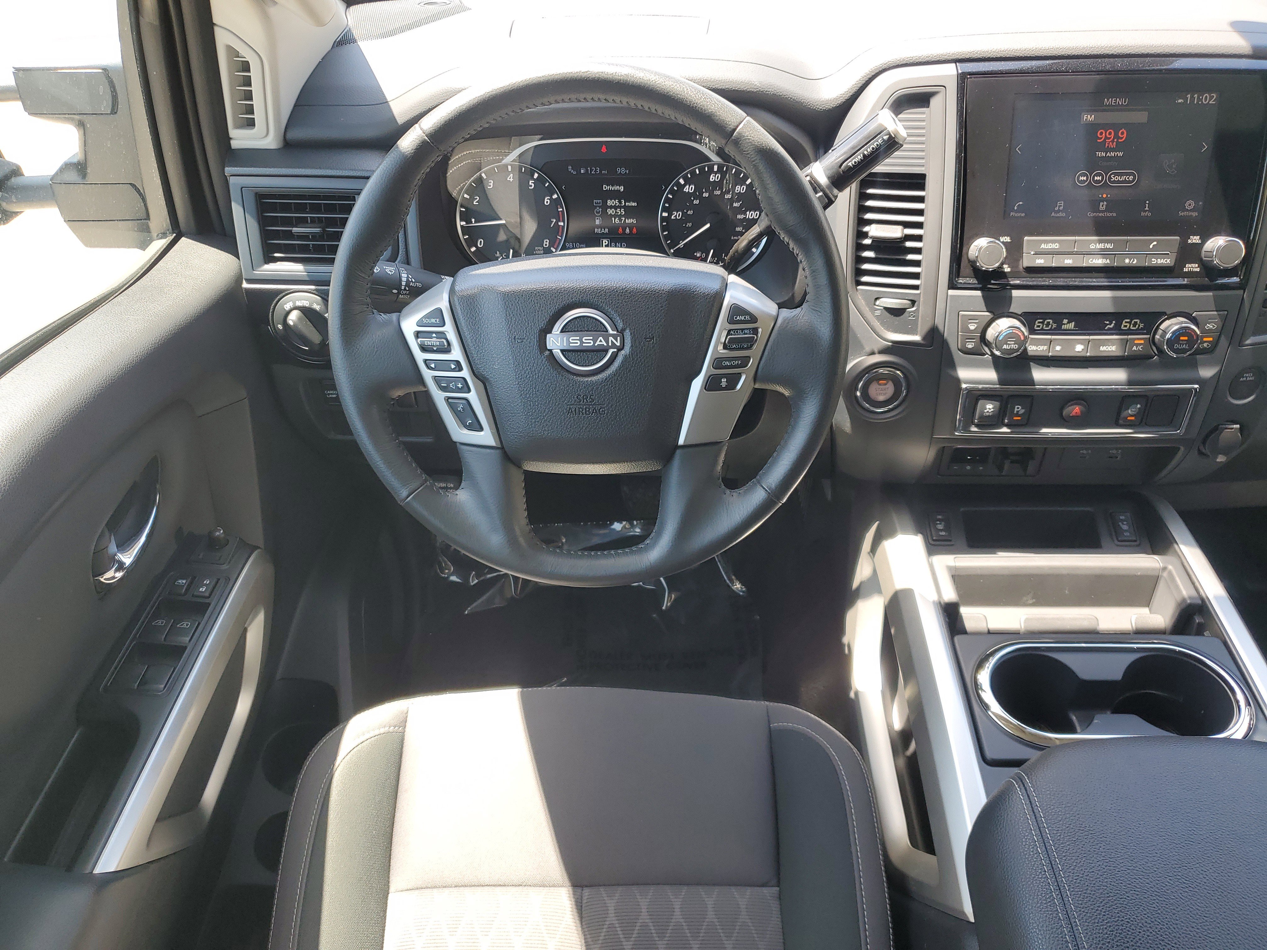 Certified 2024 Nissan Titan SV w/ SV Convenience Package image 15