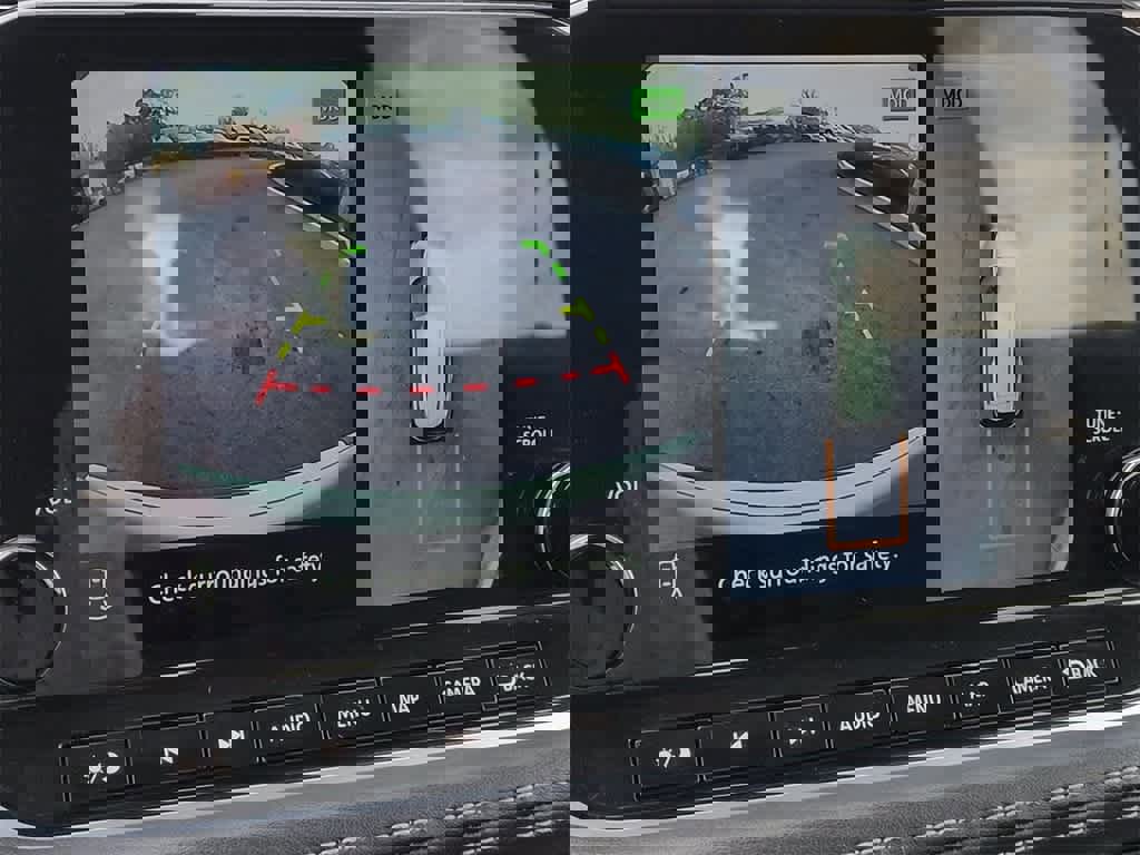 Used 2023 Nissan Rogue Platinum w/ Platinum Premium Package image 32