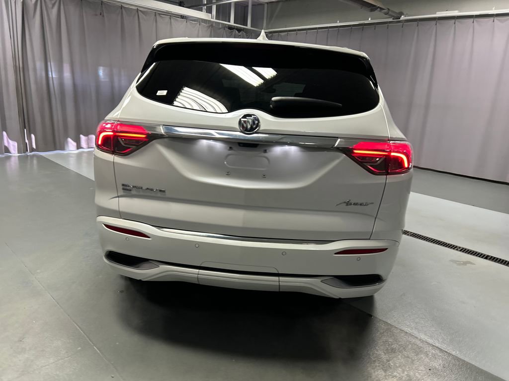 Used 2024 Buick Enclave Avenir w/ Avenir Technology Package image 6