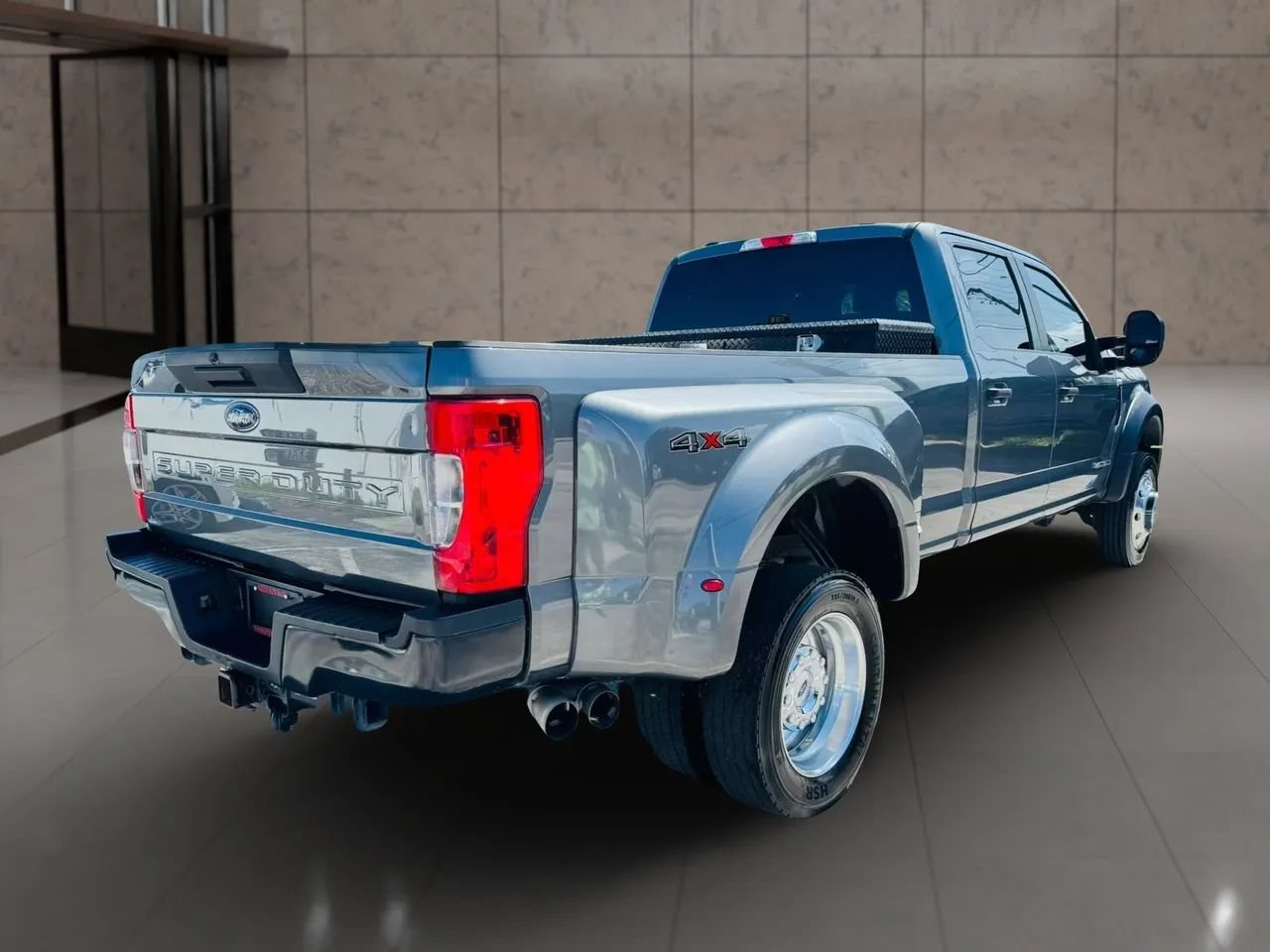 Used 2022 Ford F450 XL w/ Power Equipment Group AWD/4WD image 3