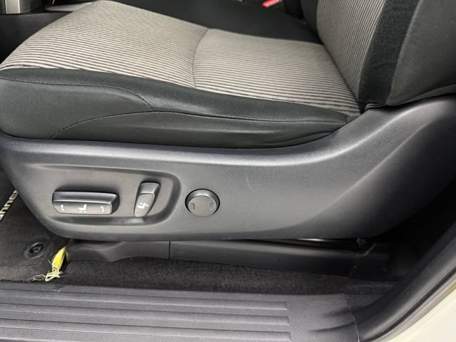 Used 2023 Toyota 4Runner SR5 AWD/4WD image 28