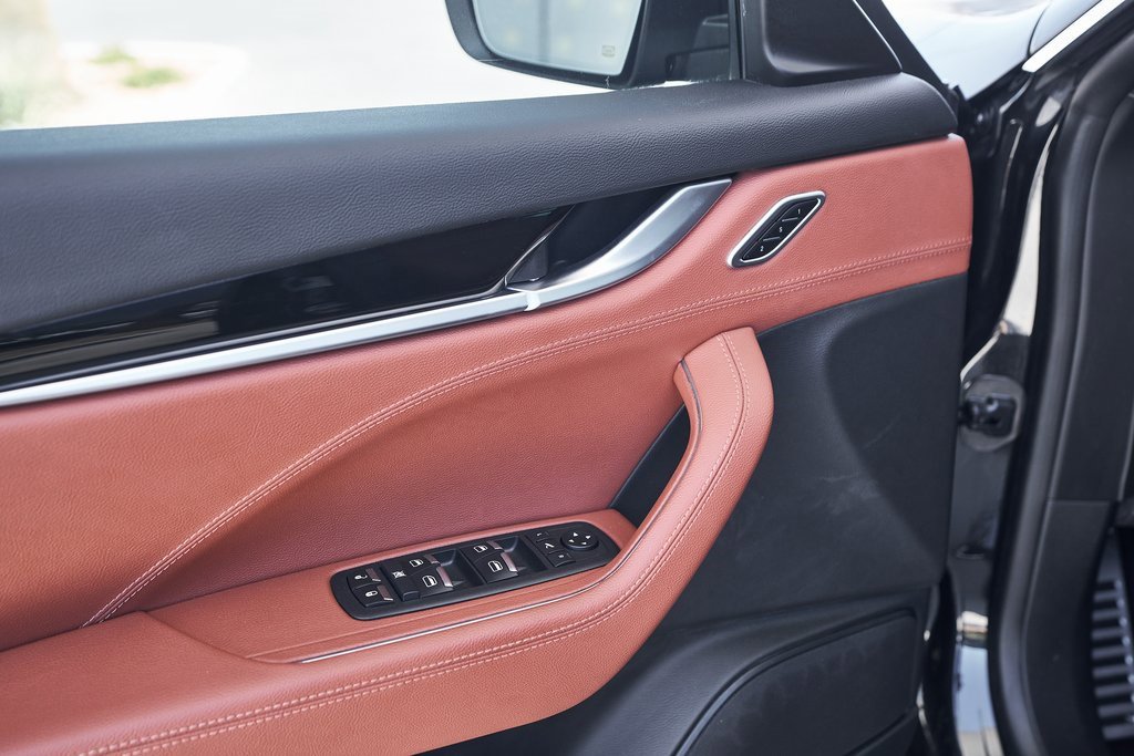 Used 2022 Maserati Levante Modena image 19