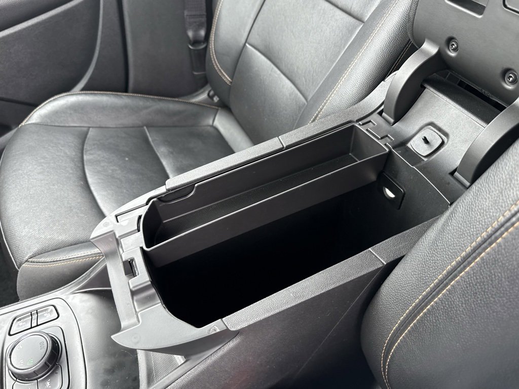 Used 2021 GMC Terrain SLT image 27