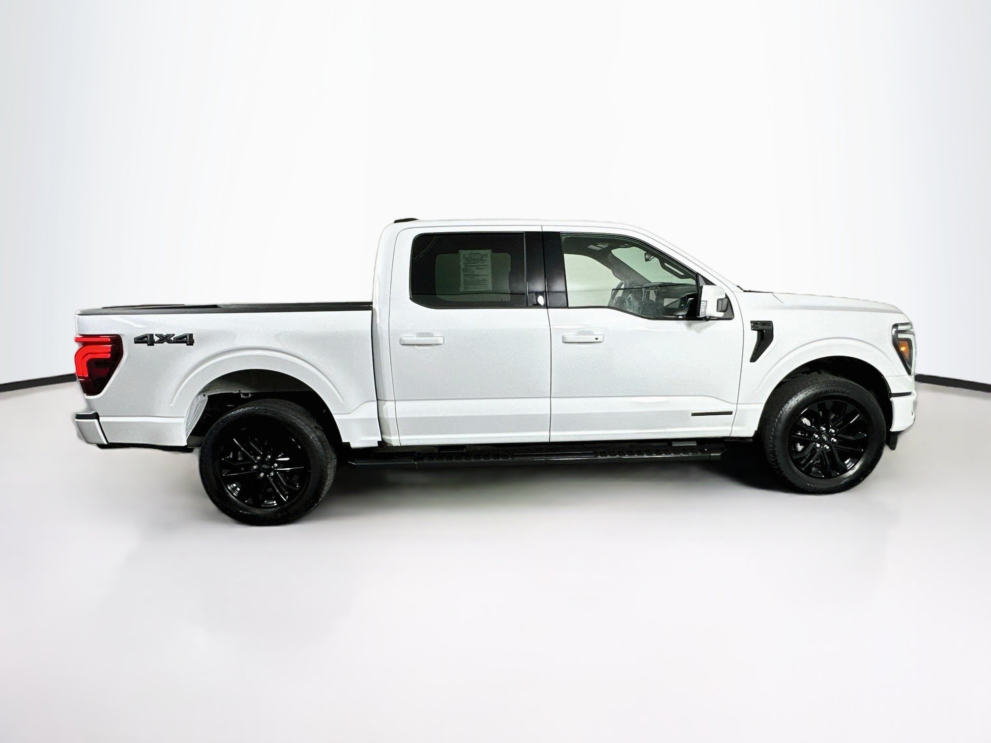 Used 2024 Ford F150 Lariat w/ Equipment Group 502A High AWD/4WD image 10