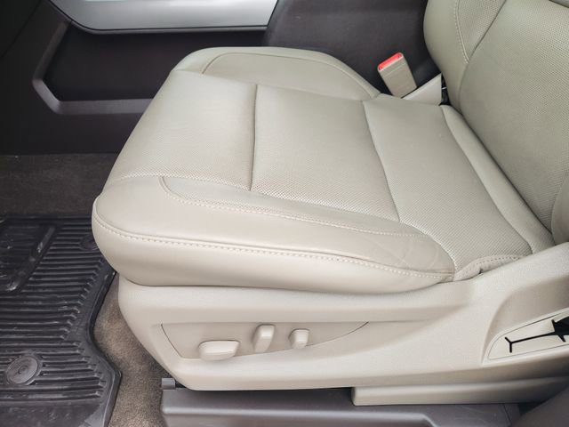 Used 2018 Chevrolet Silverado 1500 LTZ Z71 w/ LTZ Plus Package AWD/4WD image 25