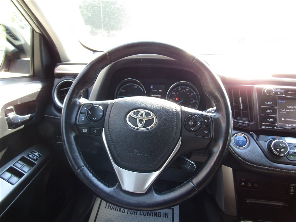 Used 2016 Toyota RAV4 XLE AWD/4WD image 26