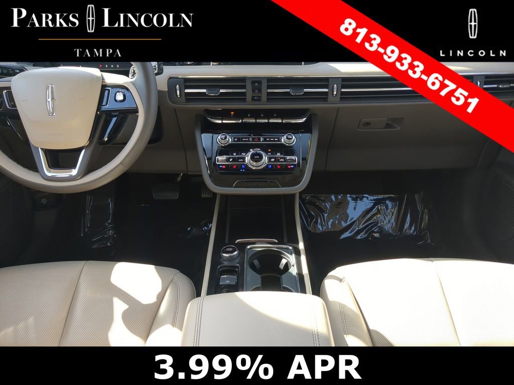 Certified 2022 Lincoln Corsair FWD w/ Equipment Group 101A image 13