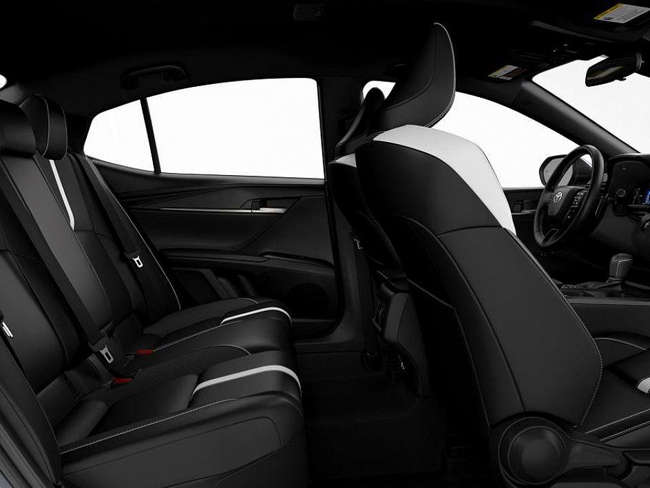 New 2026 Toyota Camry SE FWD image 39