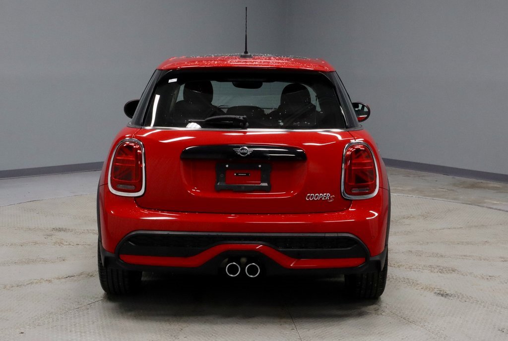 Used 2024 MINI Cooper S image 11