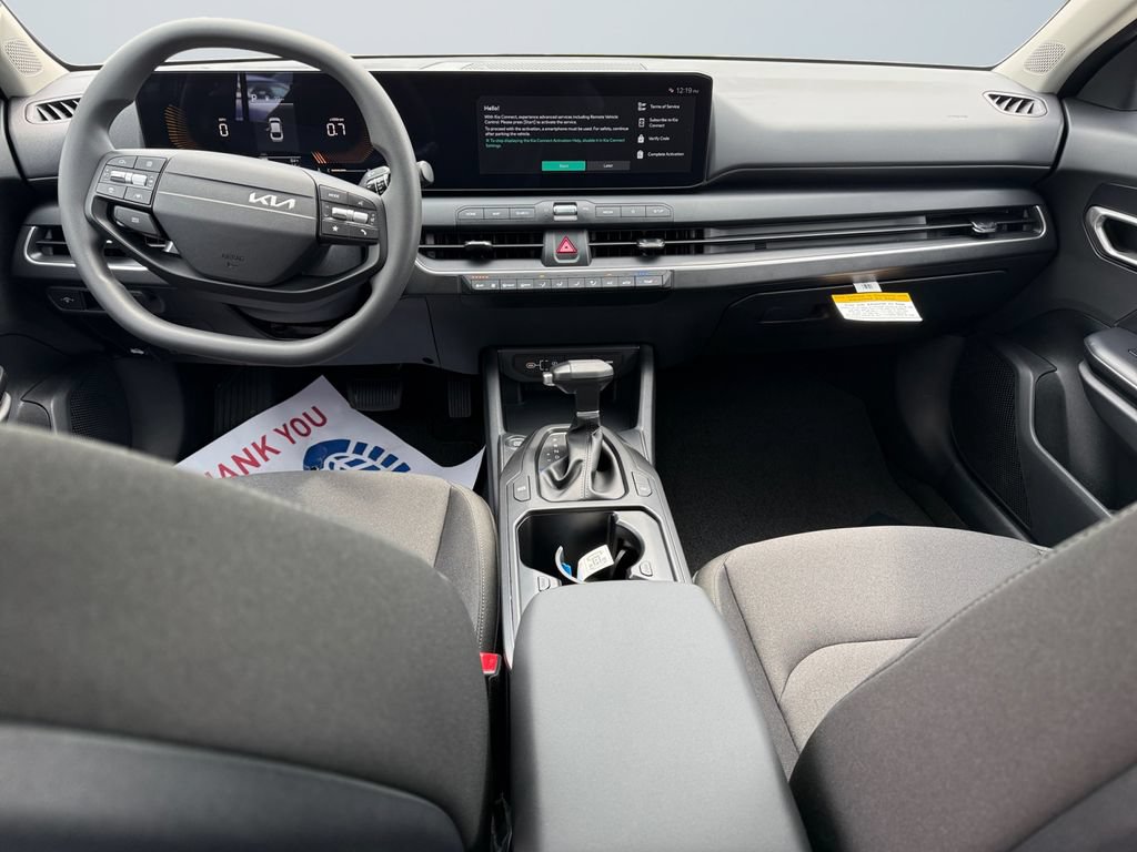 New 2026 Kia K4 FWD image 10