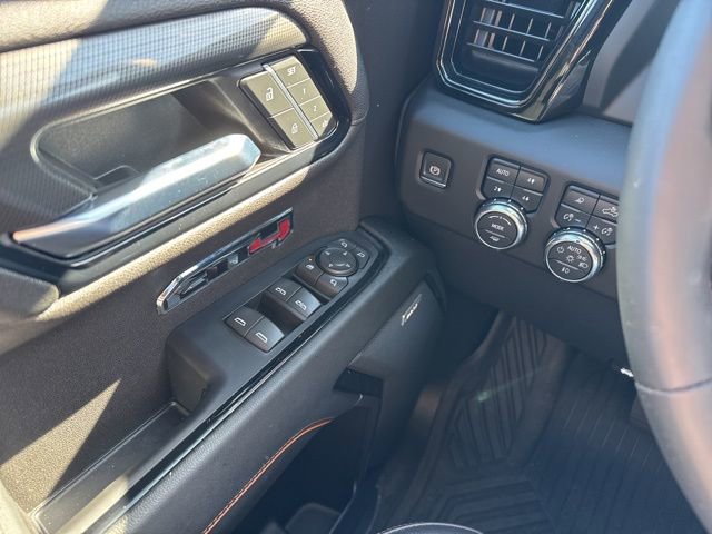Used 2024 GMC Sierra 1500 AT4 w/ Technology Package image 18