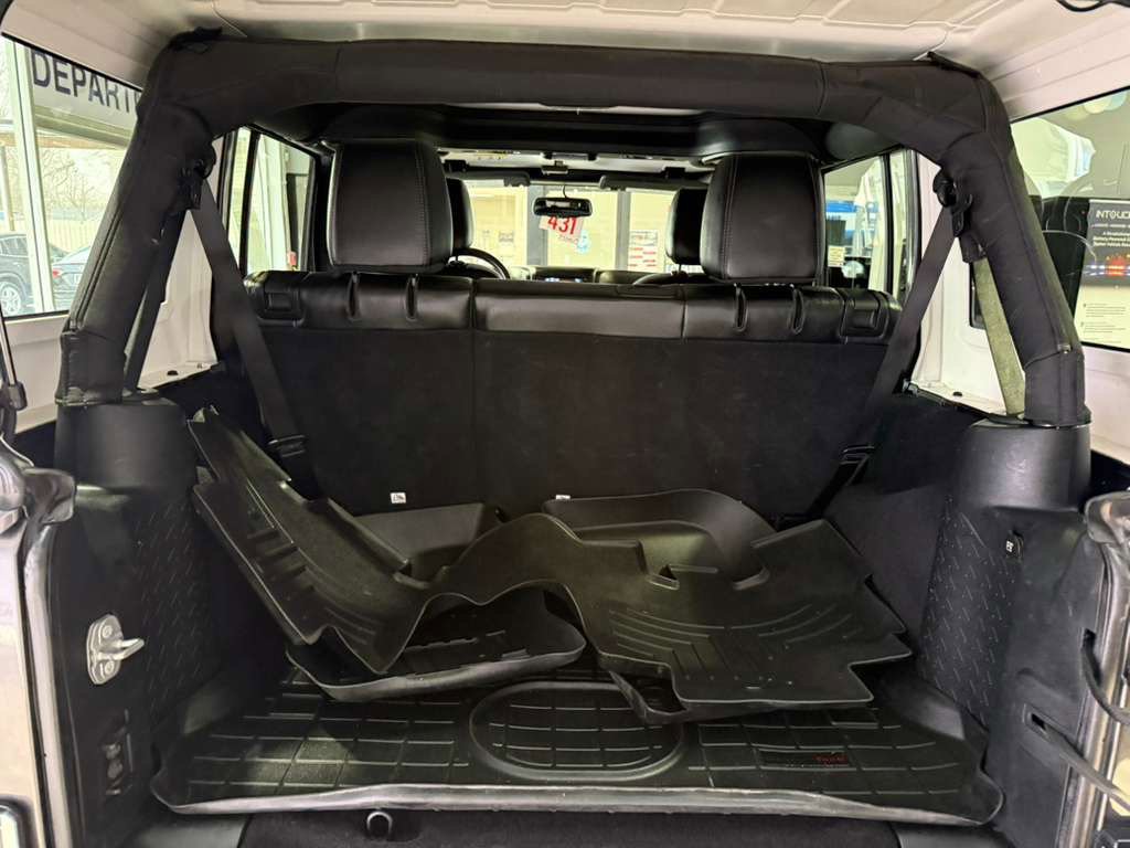 Used 2018 Jeep Wrangler Altitude image 45