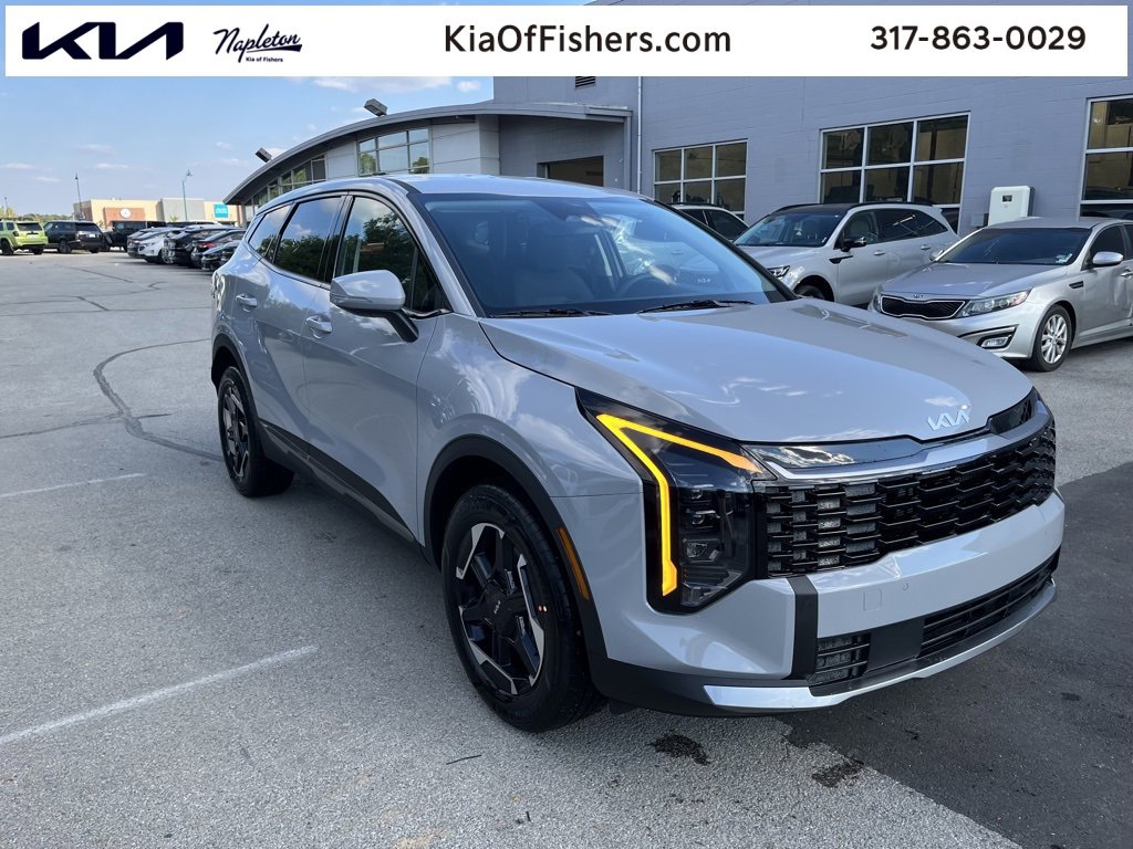 New 2026 Kia Sportage S